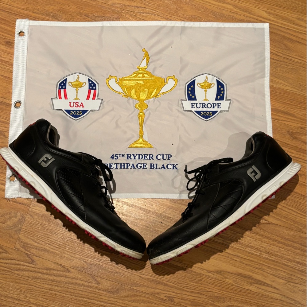 FootJoy Pro SL Black Leather Golf Shoes with Red Soles plenty of life left